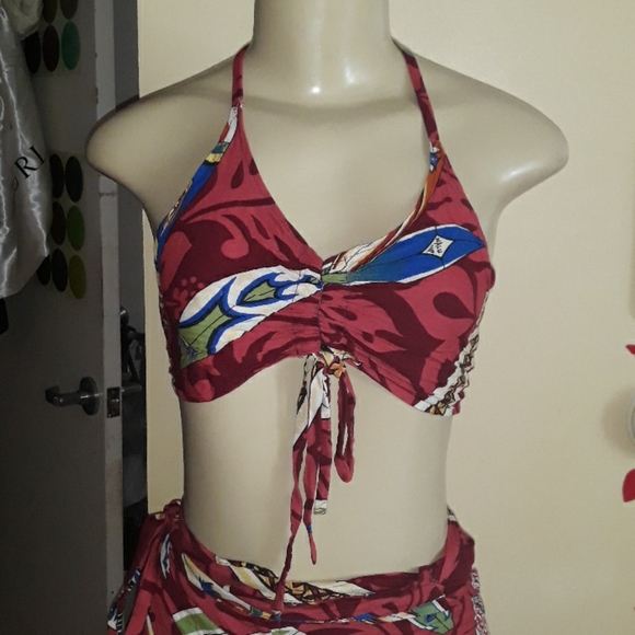 Two piece set - Picture 5 of 7